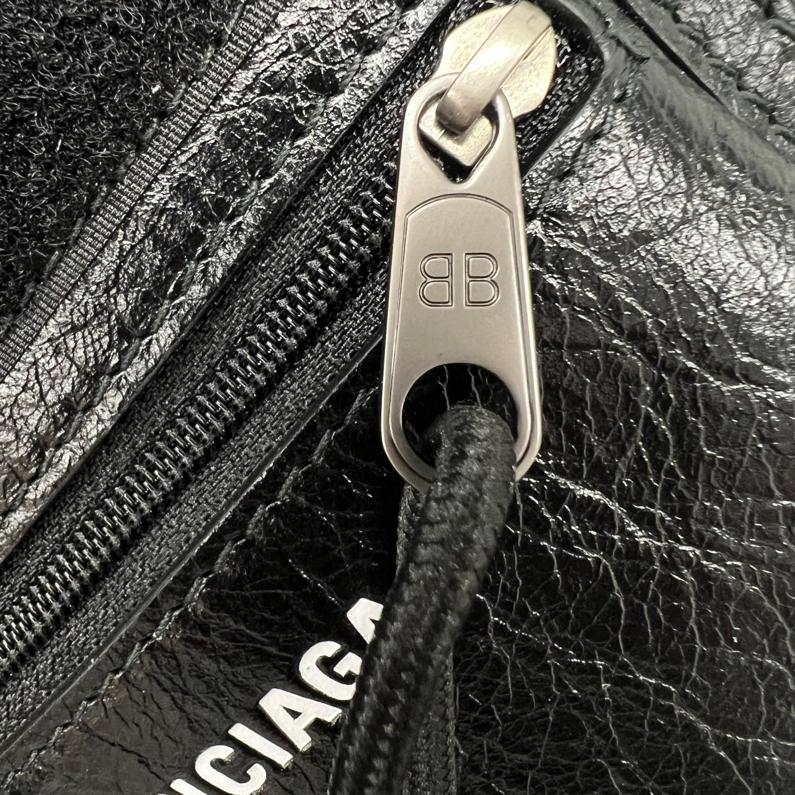 BALENCIAGA 極美品 バレンシアガ エクスプローラー ショルダーバッグ