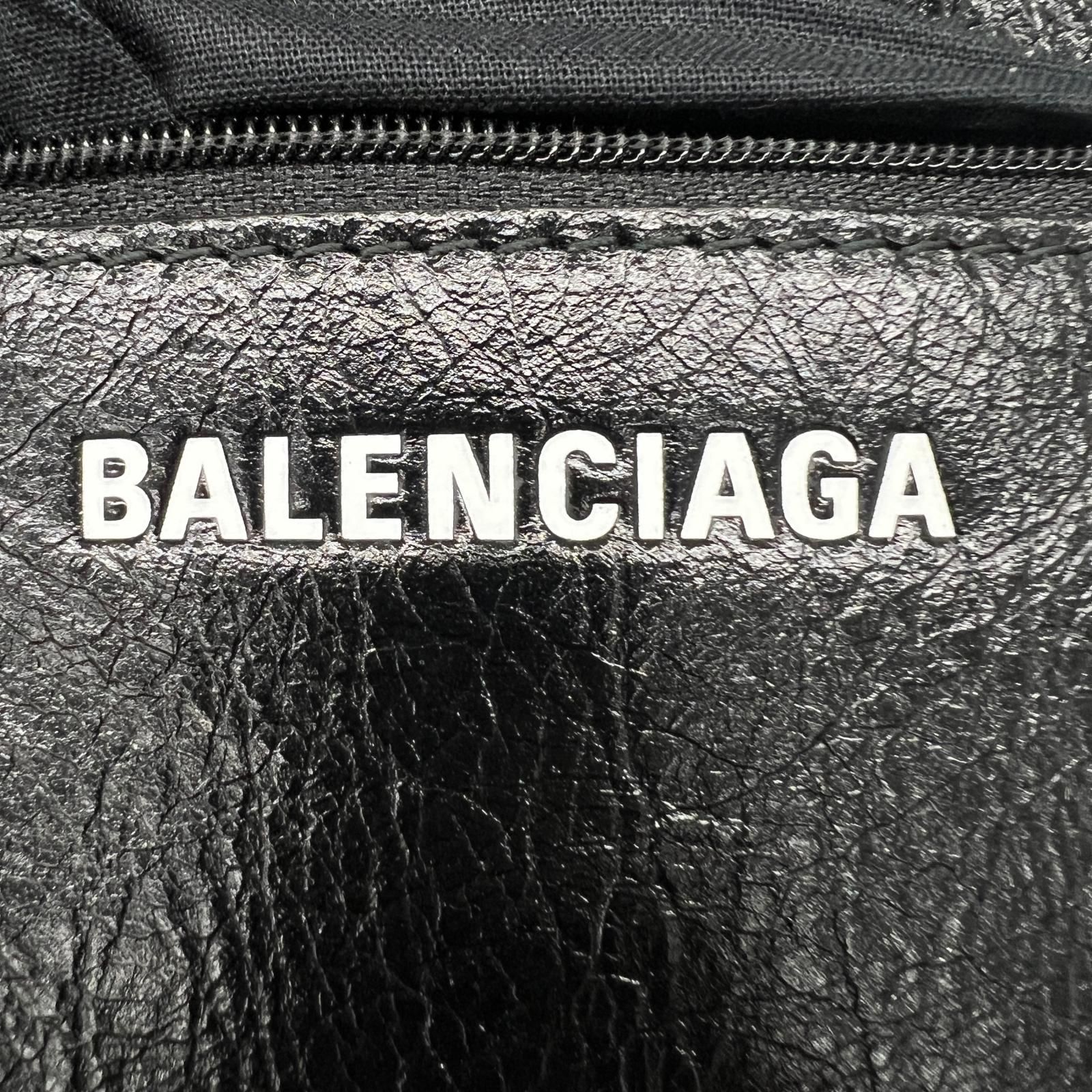 BALENCIAGA 極美品 バレンシアガ エクスプローラー ショルダーバッグ