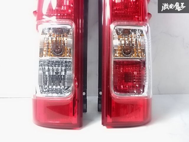 超激得，豊富な 寒冷地仕様 新車外 美品 トヨタ純正 200 ハイエース