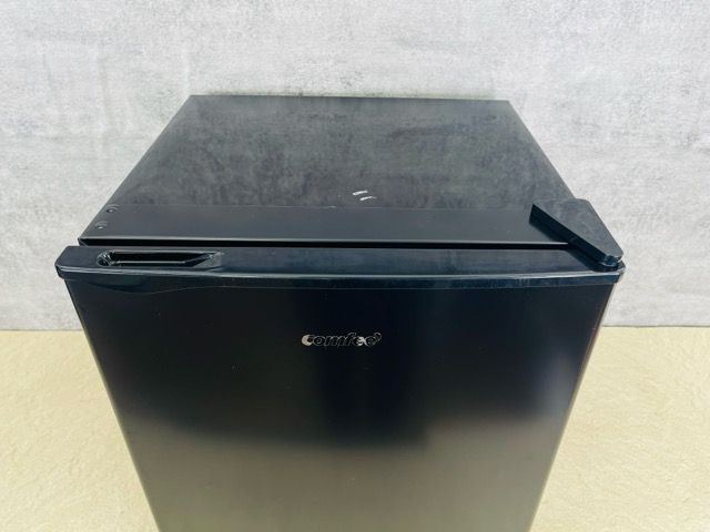 1ドア ノンフロン冷蔵庫 【中古】動作保証 comfee コンフィー RCD45BL