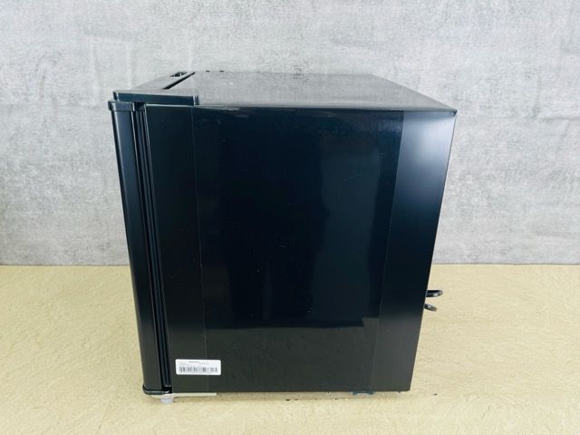 1ドア ノンフロン冷蔵庫 【中古】動作保証 comfee コンフィー RCD45BL