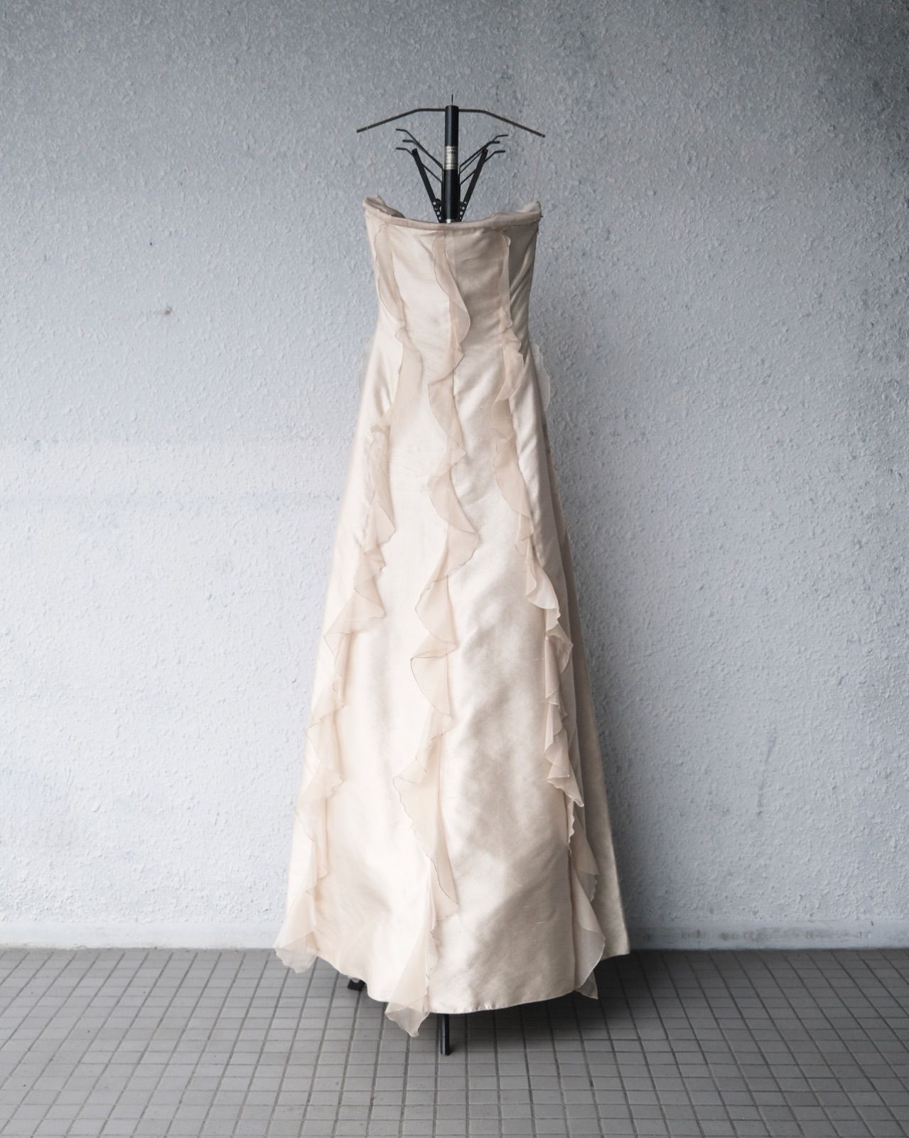 FW2000 VALENTINO RUNWAY FRILL DRESS ヴァレンティノ　バレンデイノ　2000年　ランウェイ着用　フリルドレス　ドレス　2000s