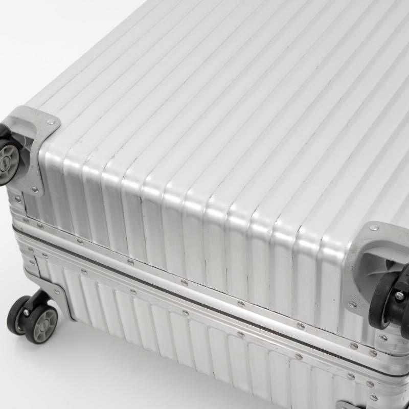 RIMOWA リモワ CLASSIC FLIGHT クラシックフライト 85L 4輪 TSAロック チェックインL アルミ シルバー 銀色 スーツケース キャリーバッグ 971.73