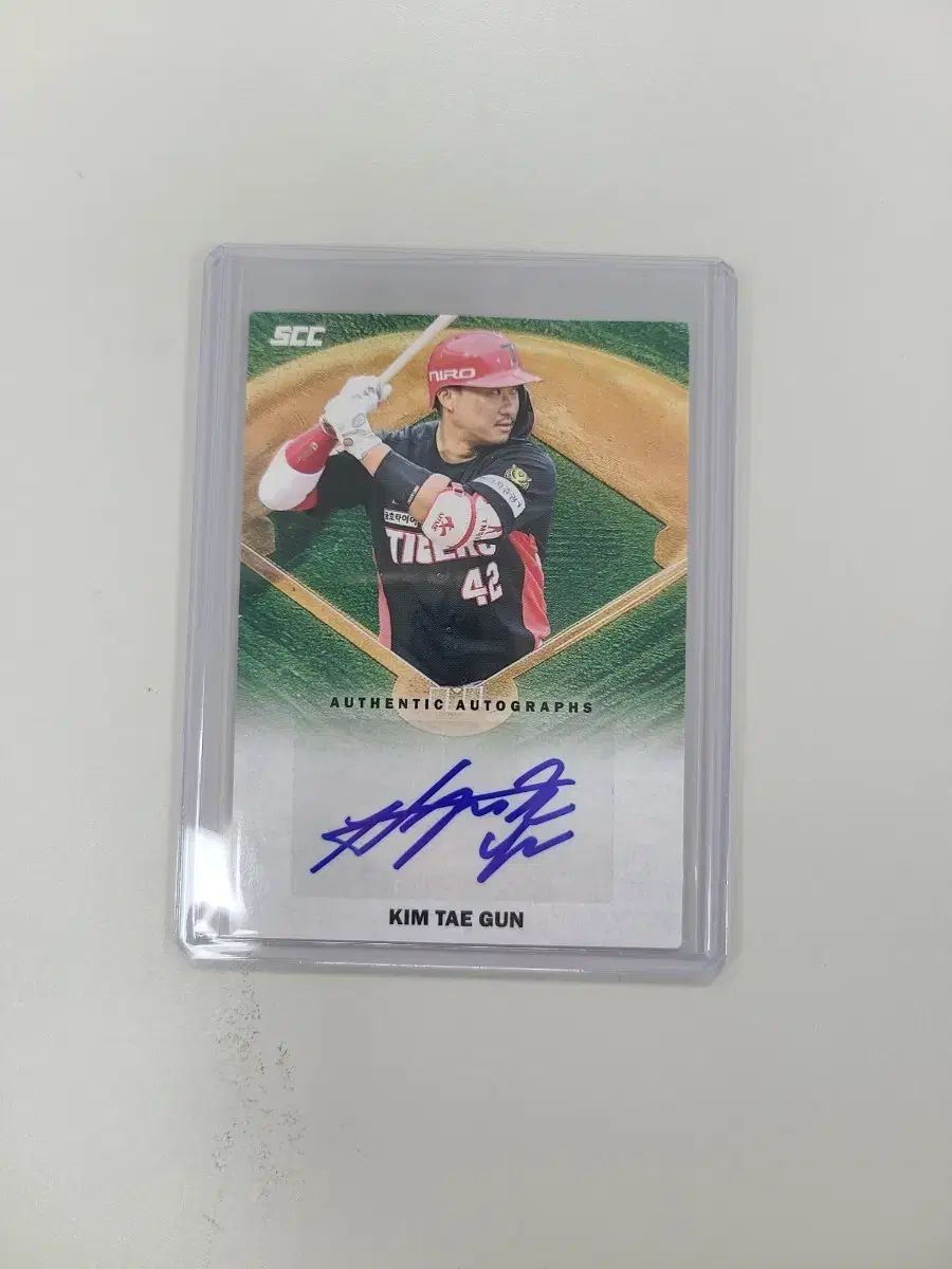 2026 KBO OFFICIAL KIAタイガース(キア・タイガース)キム・テグン オート(サイン入り)カード