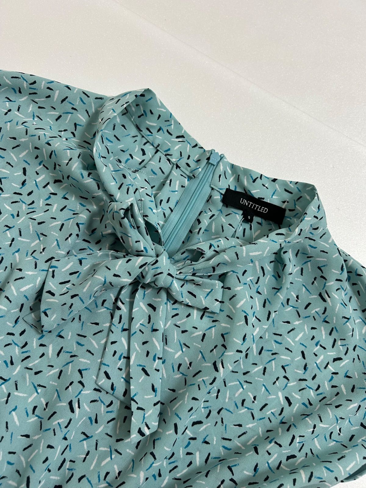 ⭐新品タグ付き⭐アンタイトル UNTITLED ワンピース フレンチスリーブ 