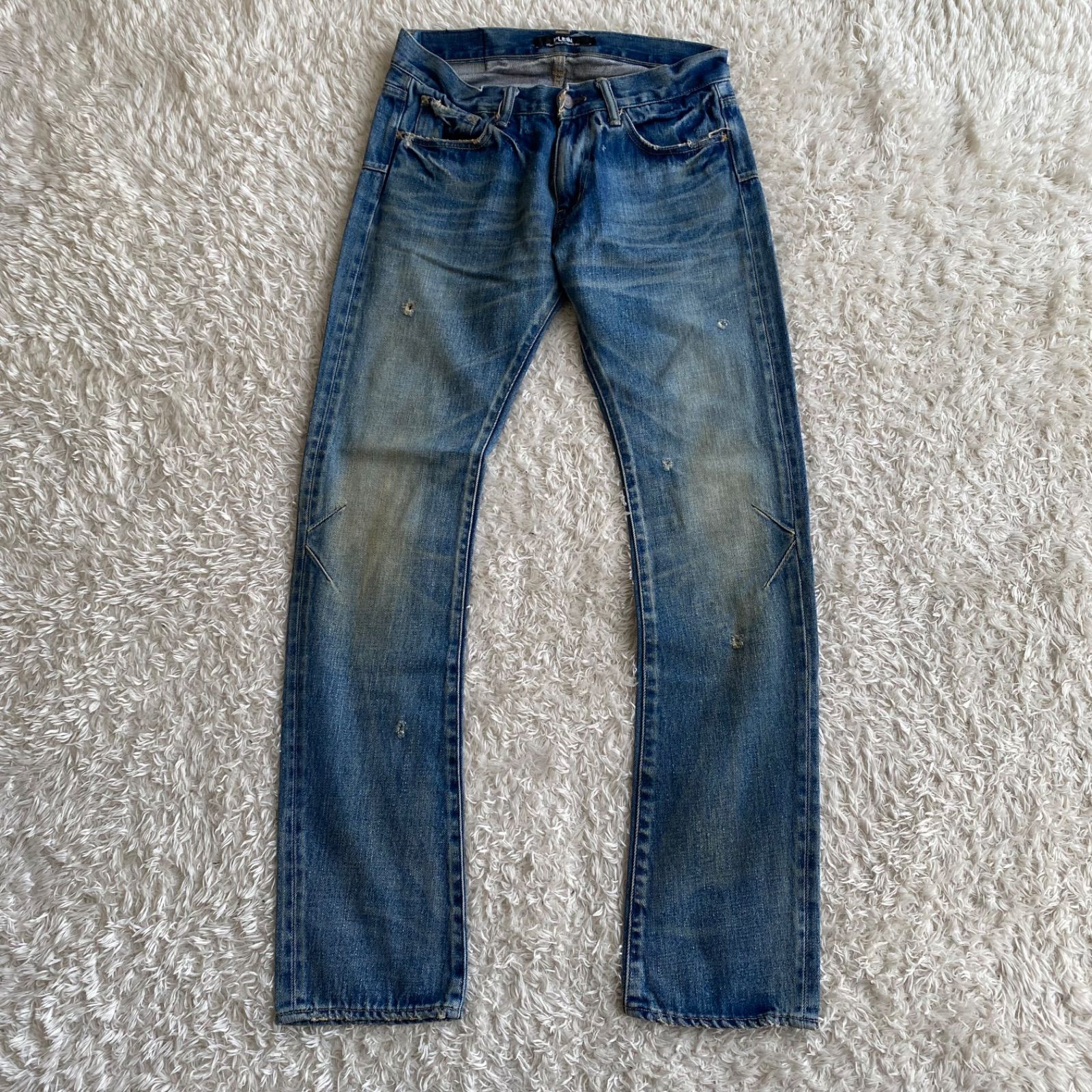 PLEIN　プレーン　プレイン　デニムパンツ　ダメージ加工　ハチノス　ヒゲ