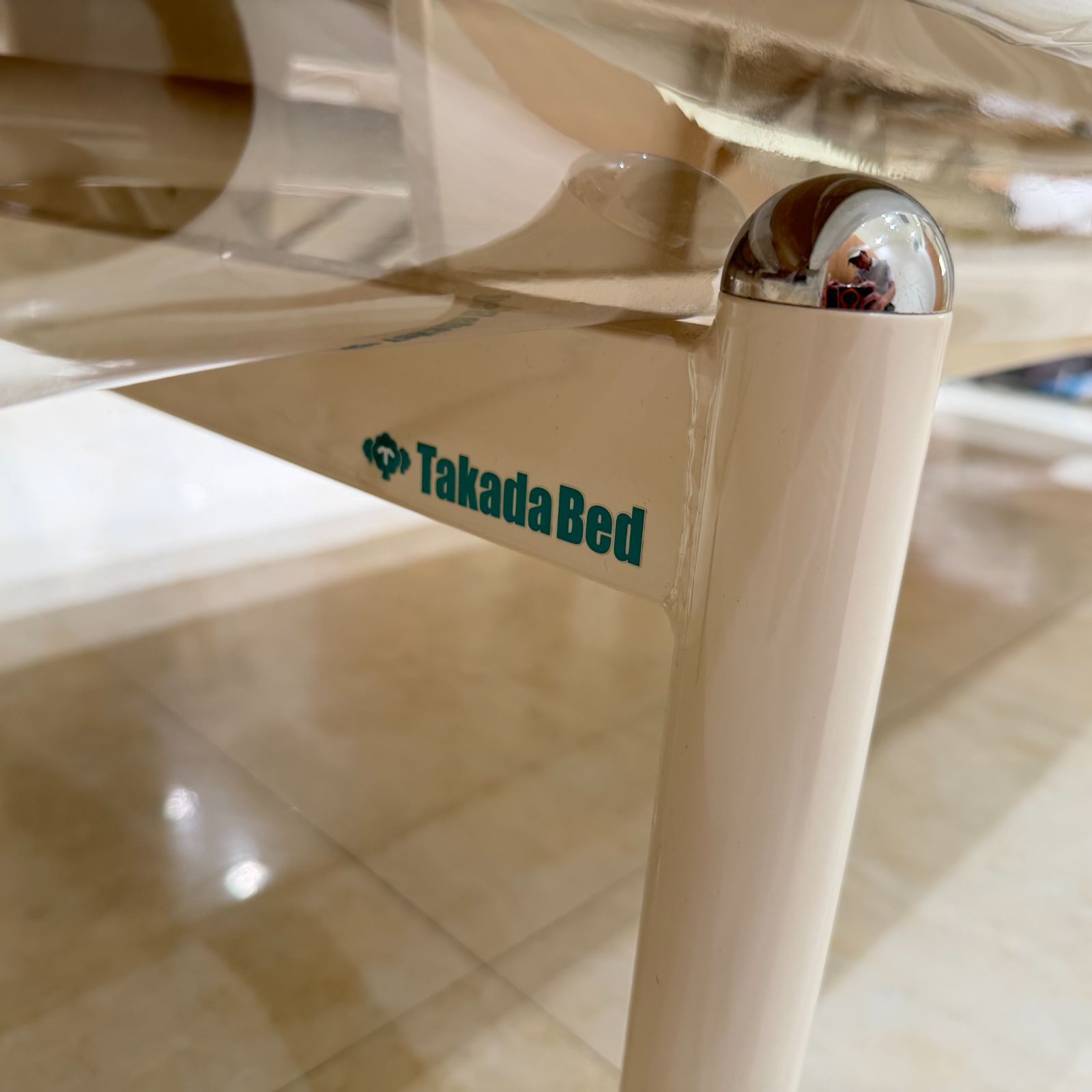 タカダ Takada Bed マッサージベッド エステベッド 白 ホワイト 整体 