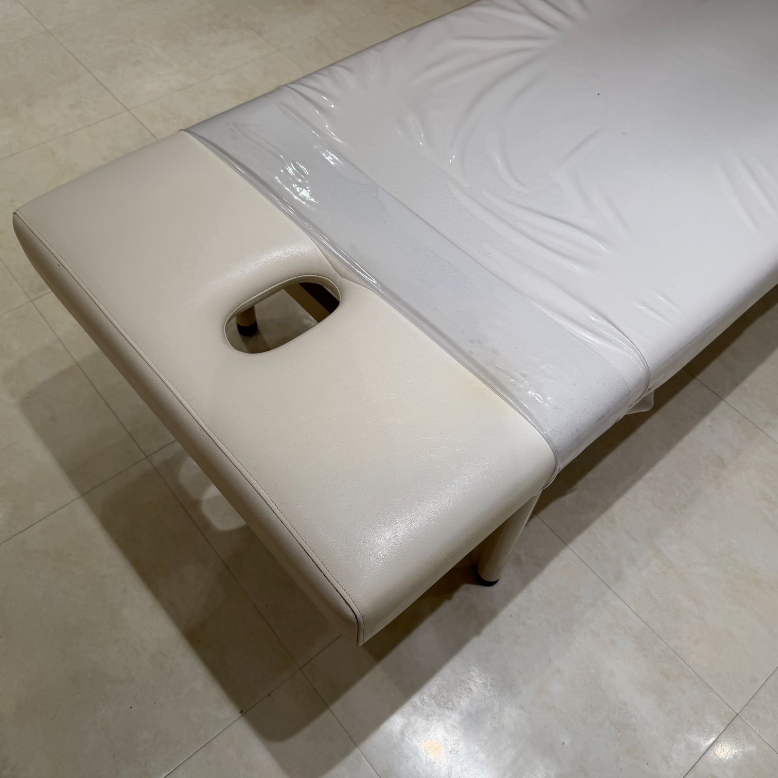 タカダ Takada Bed マッサージベッド エステベッド 白 ホワイト 整体 