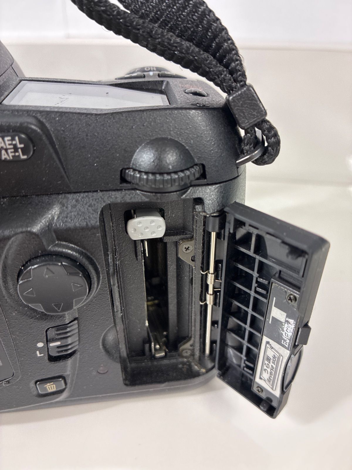 Nikon D70 デジタル一眼レフカメラ ジャンク品 - メルカリ