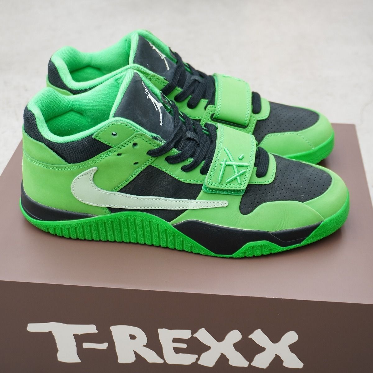 国内正規 美品 2026年 Nike ナイキ × Travis Scott トラヴィス 