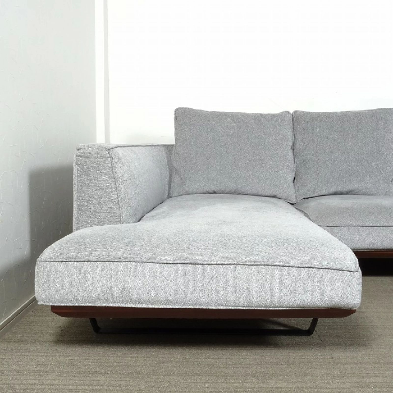 ◾︎SELUNO◾︎ 【展示美品】HUKLA フクラ KASTOR / カストール カウチ 