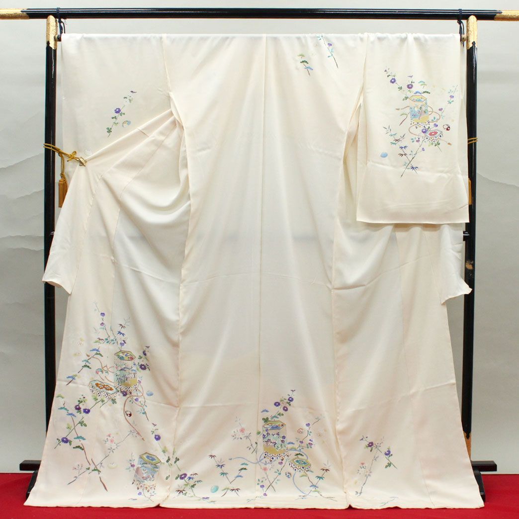 eha3378 白木染匠 京友禅訪問着 薄ベージュ色 四季花貝桶文様 お仕立て付き 1ヶ月半～2ヶ月で発送