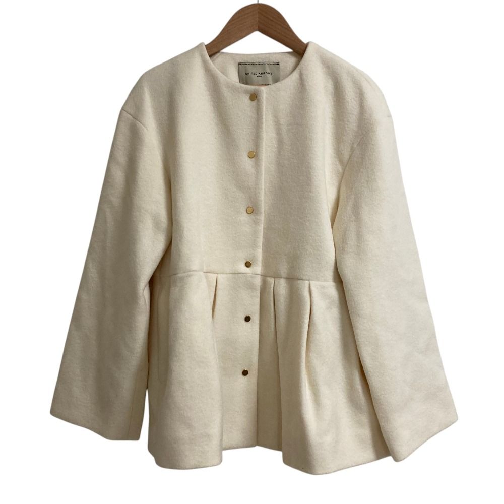 美品 23AW UNITED ARROWS ユナイテッドアローズ ペプラム ショート コート ジャケット 1525-199-4514 サイズ38 ホワイト レディース 古着 中古 USED