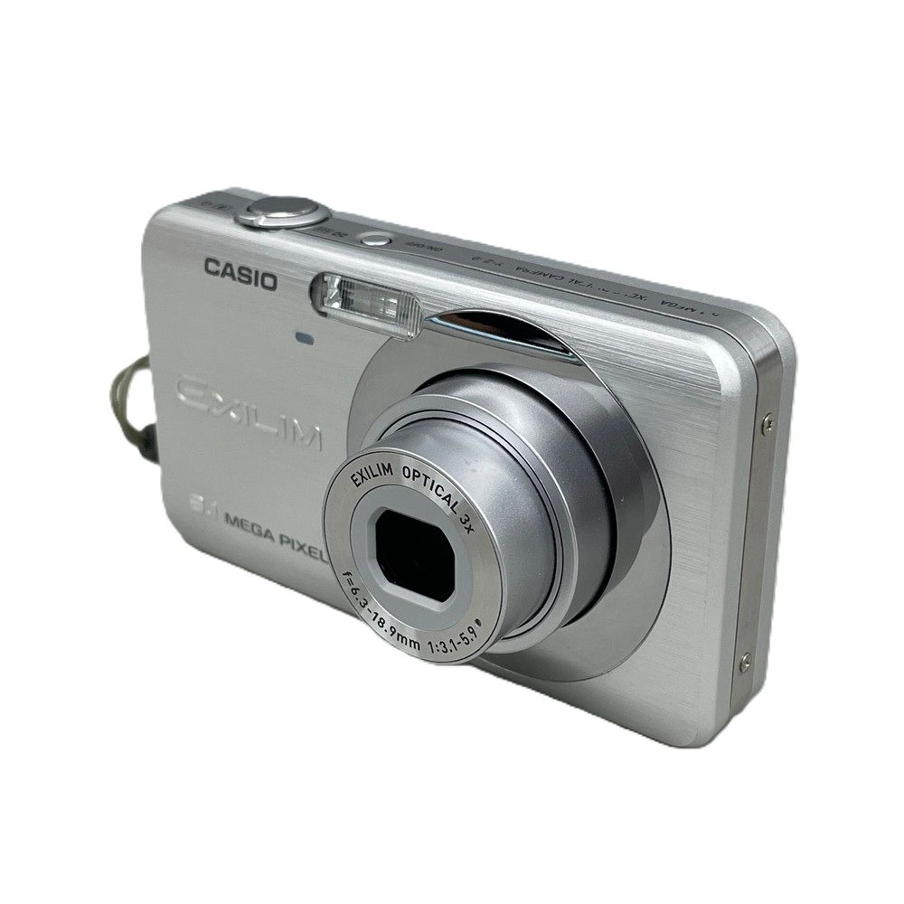 カシオ CASIO EXILIM コンパクトデジタルカメラ シルバー EX-Z80