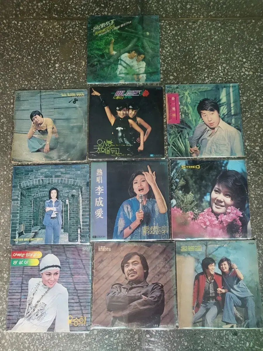 LP 版 アルバム (多数) 28,493円