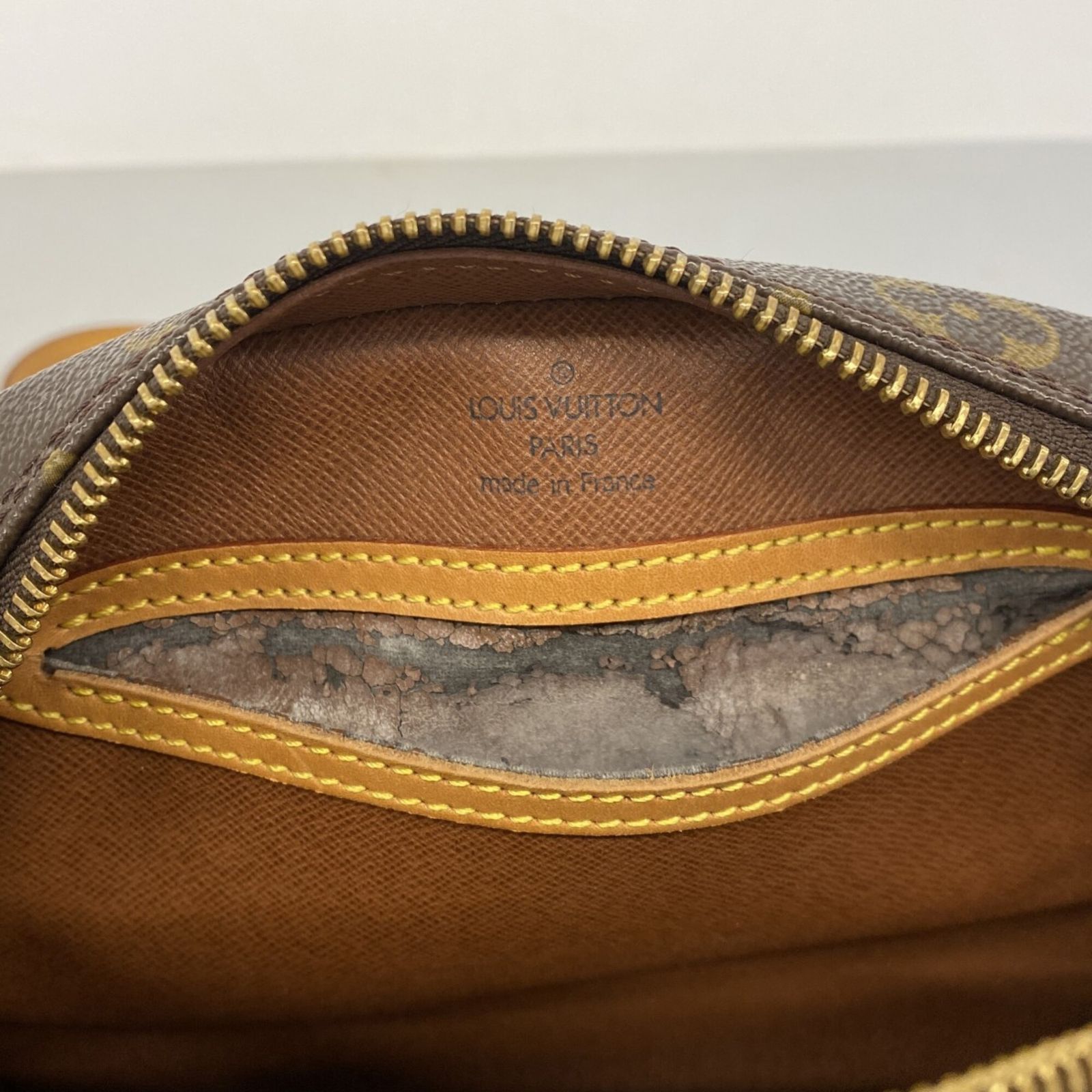 ルイ・ヴィトン(Louis Vuitton) ルイ・ヴィトン ショルダーバッグ