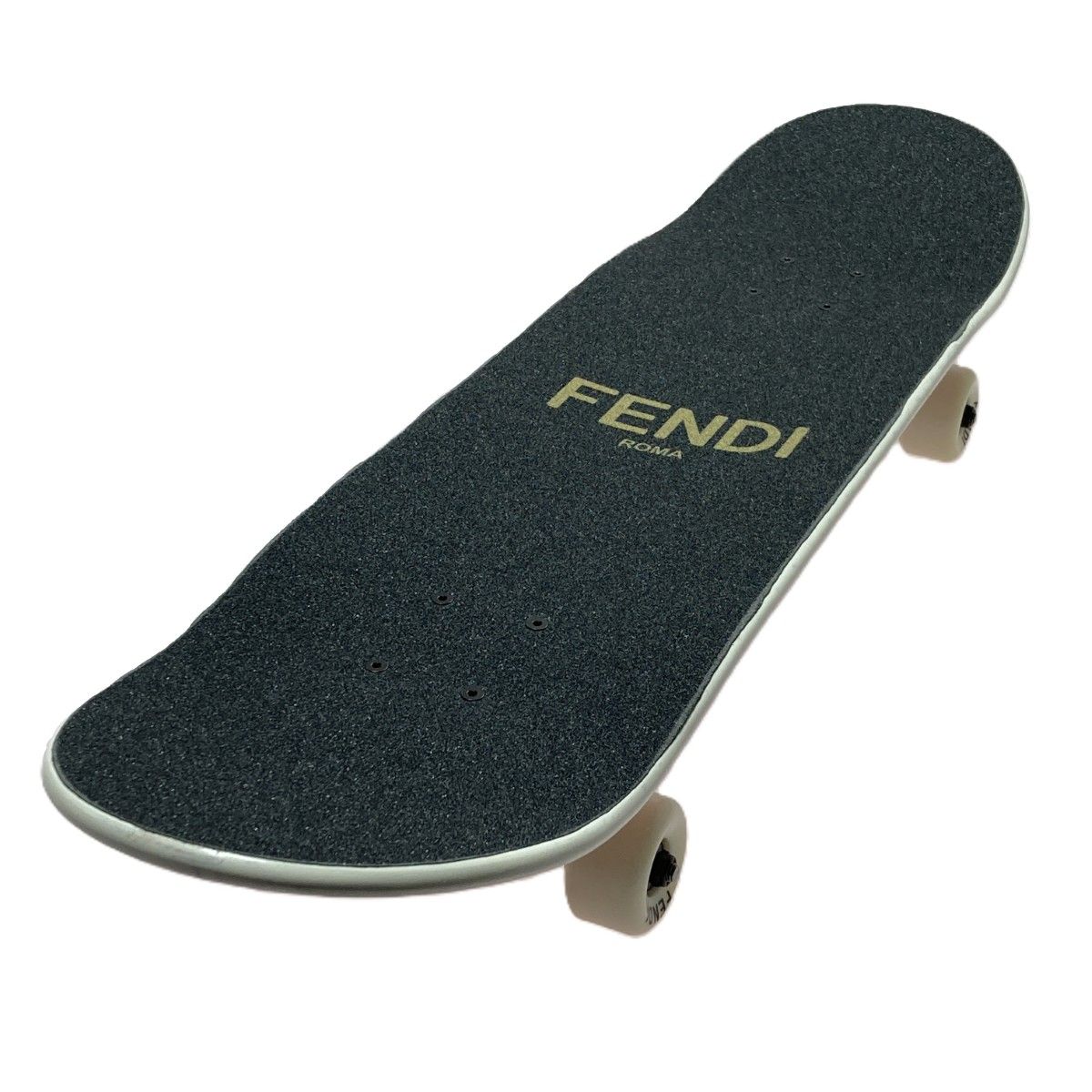 FENDI フェンディ ロゴ モノグラム スケートボード スケボー ケース付き