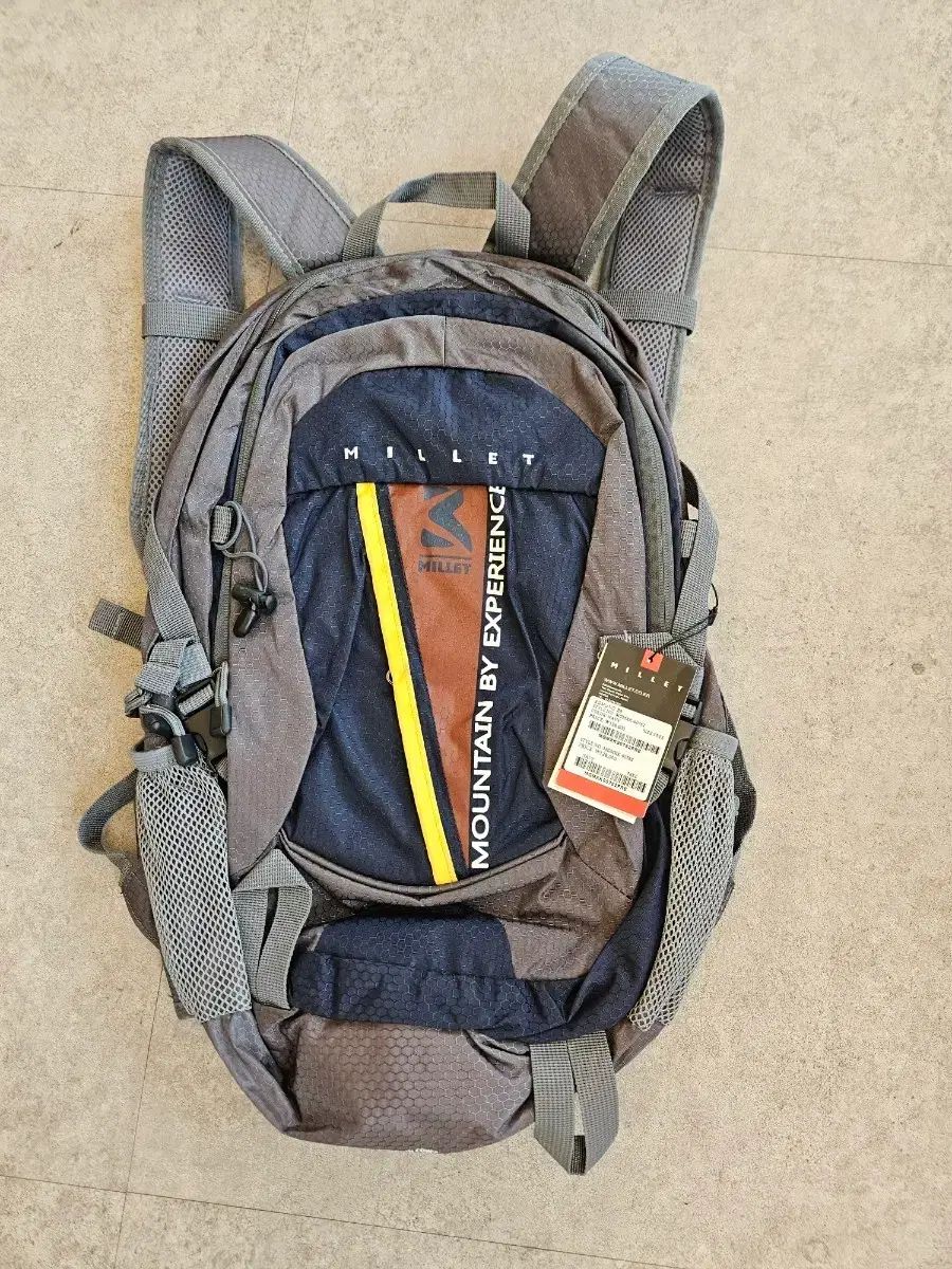 (新品/送料込み) MILLET ミレー エドモンド 28L 登山 リュック (レインCOVER含む)