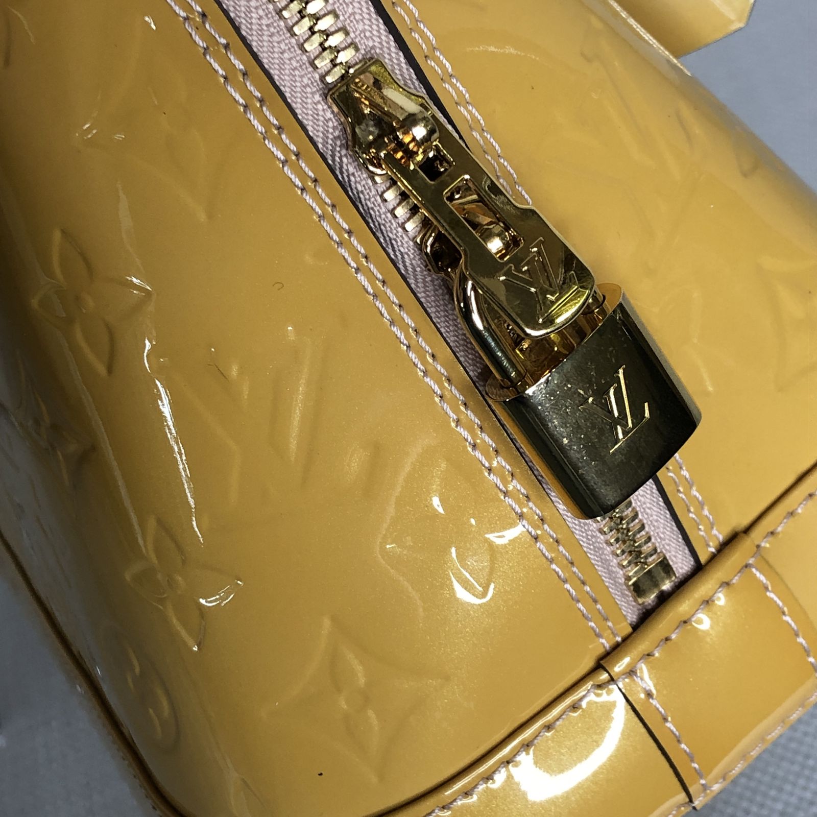 LOUIS VUITTON ルイ・ヴィトン ハンドバッグ モノグラム ヴェルニ