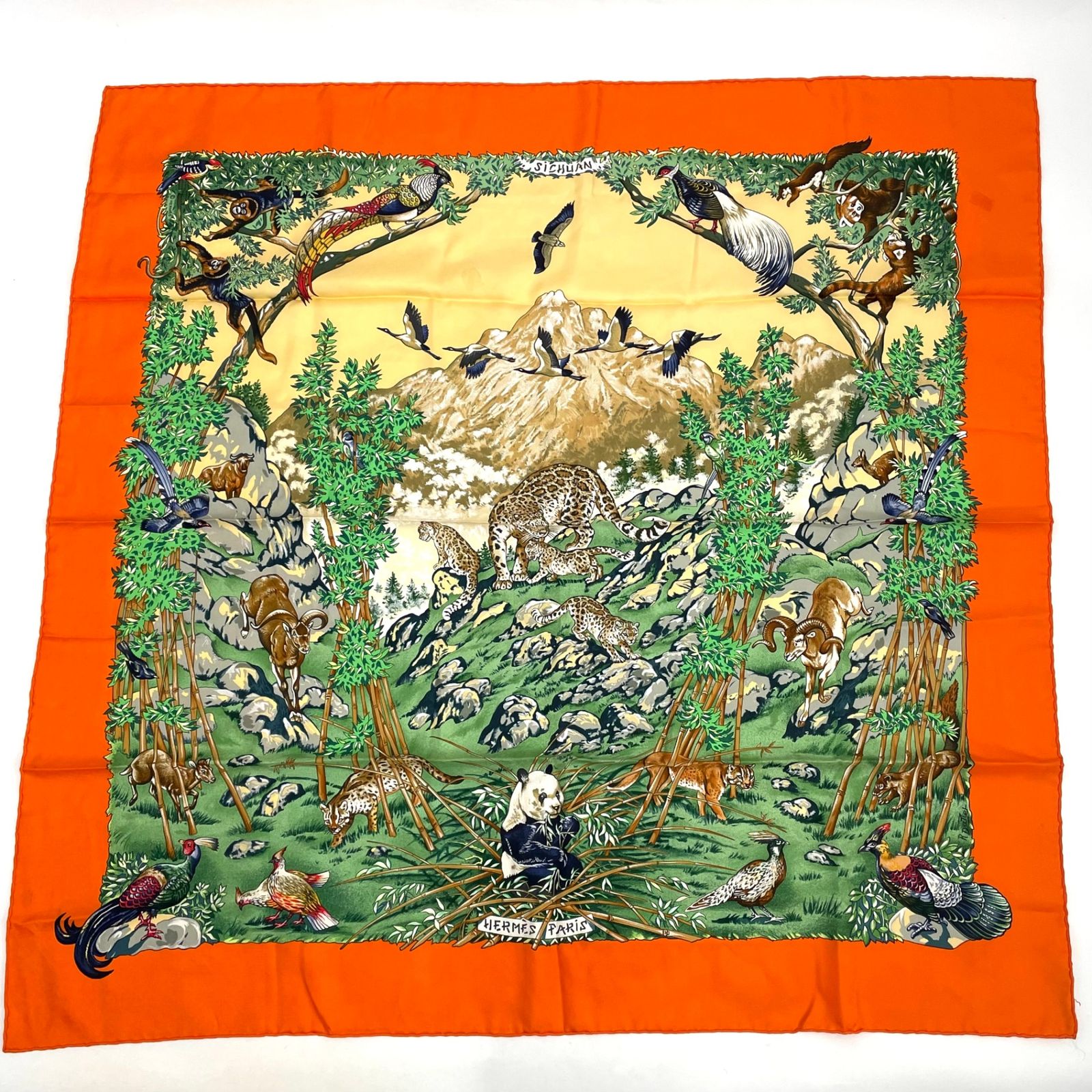 美品 HERMES エルメス カレ90 SICHUAN 四川省 シルク スカーフ オレンジ