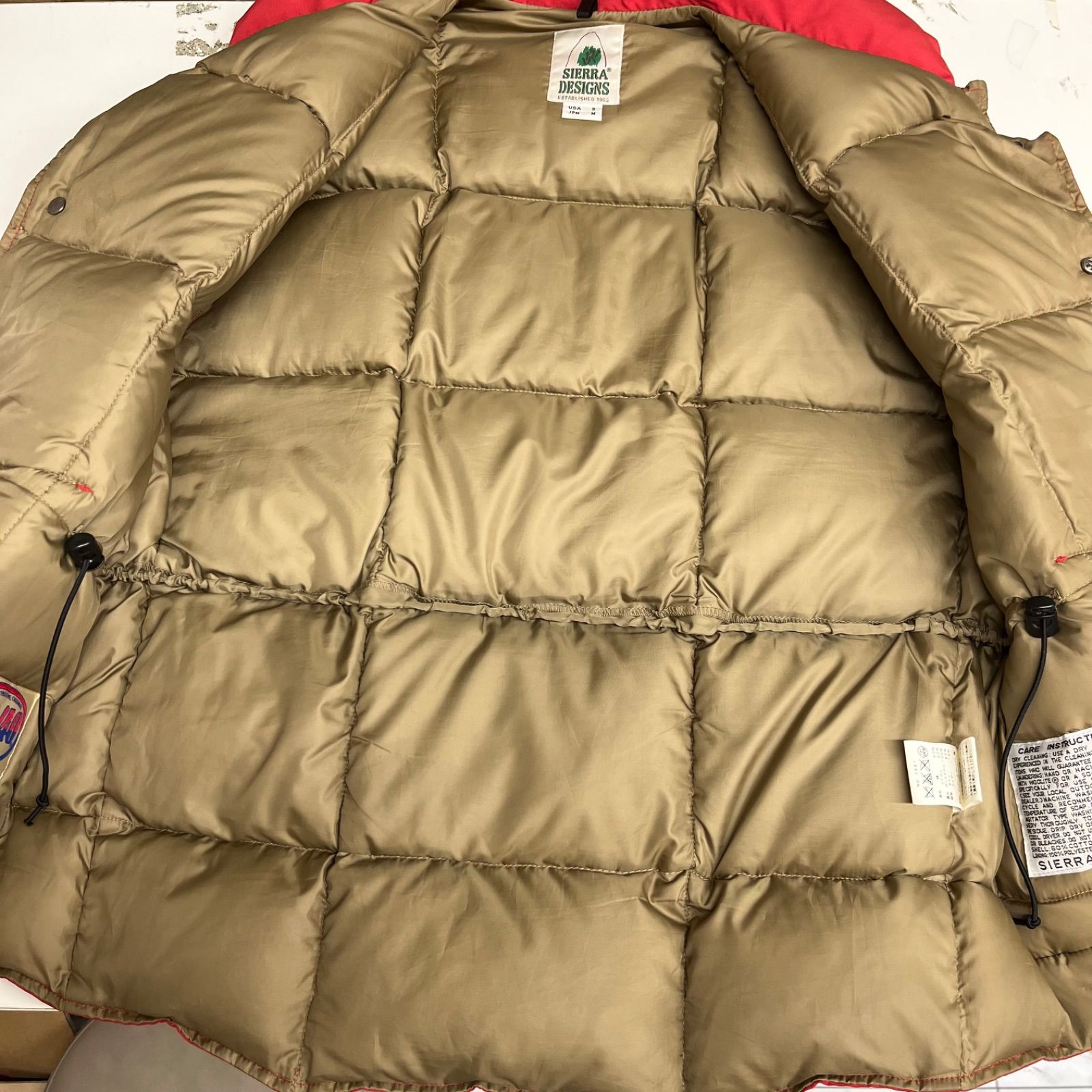 □SIERRA DESIGNS シエラデザインズ ダウンベスト Mサイズ 古着 A26 