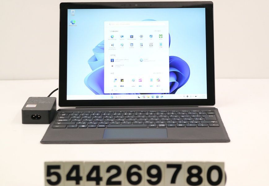 Microsoft Surface Pro 7+ 256GB Core i5 1135G7 2.4GHz/8GB/256GB(SSD)/12.3W/(2736x1824) タッチパネル/Win11 【544269780】