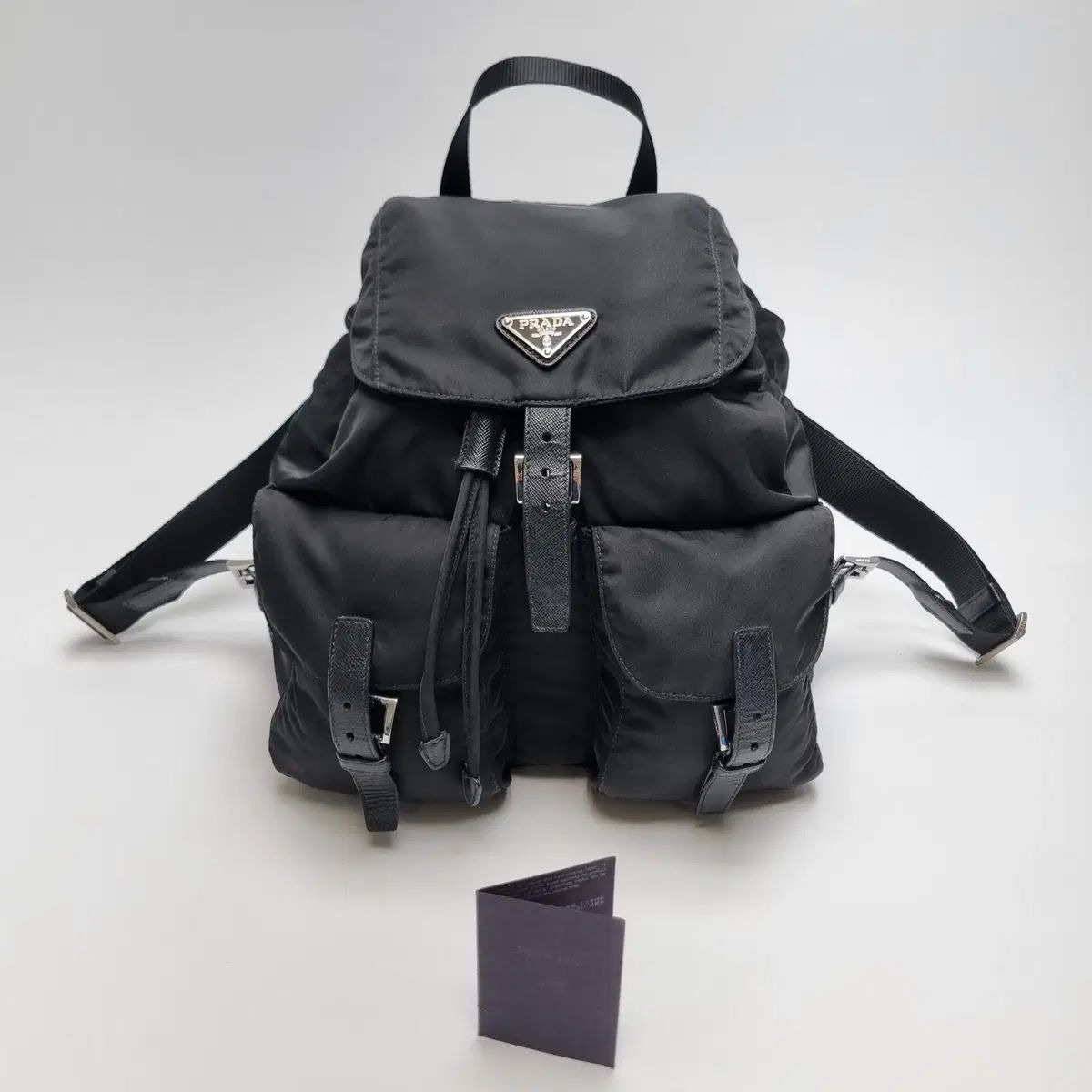 プラダ PRADA リナイロン サフィアーノ バックパック ミディアム (ユニセックス 1BZ811)