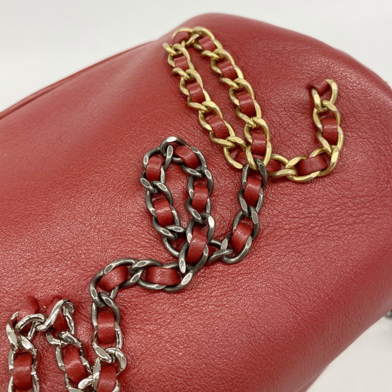 シャネル(Chanel) シャネル ショルダーバッグ マトラッセ チェーン