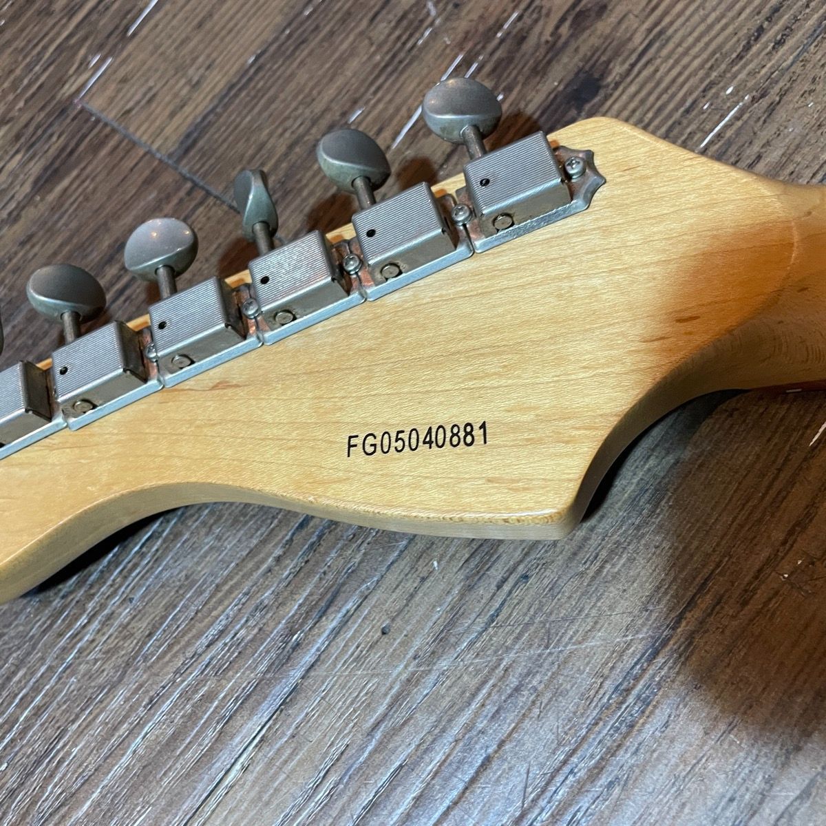 Fernandes LE-1Z 3S Electric Guitar フェルナンデス エレキギター