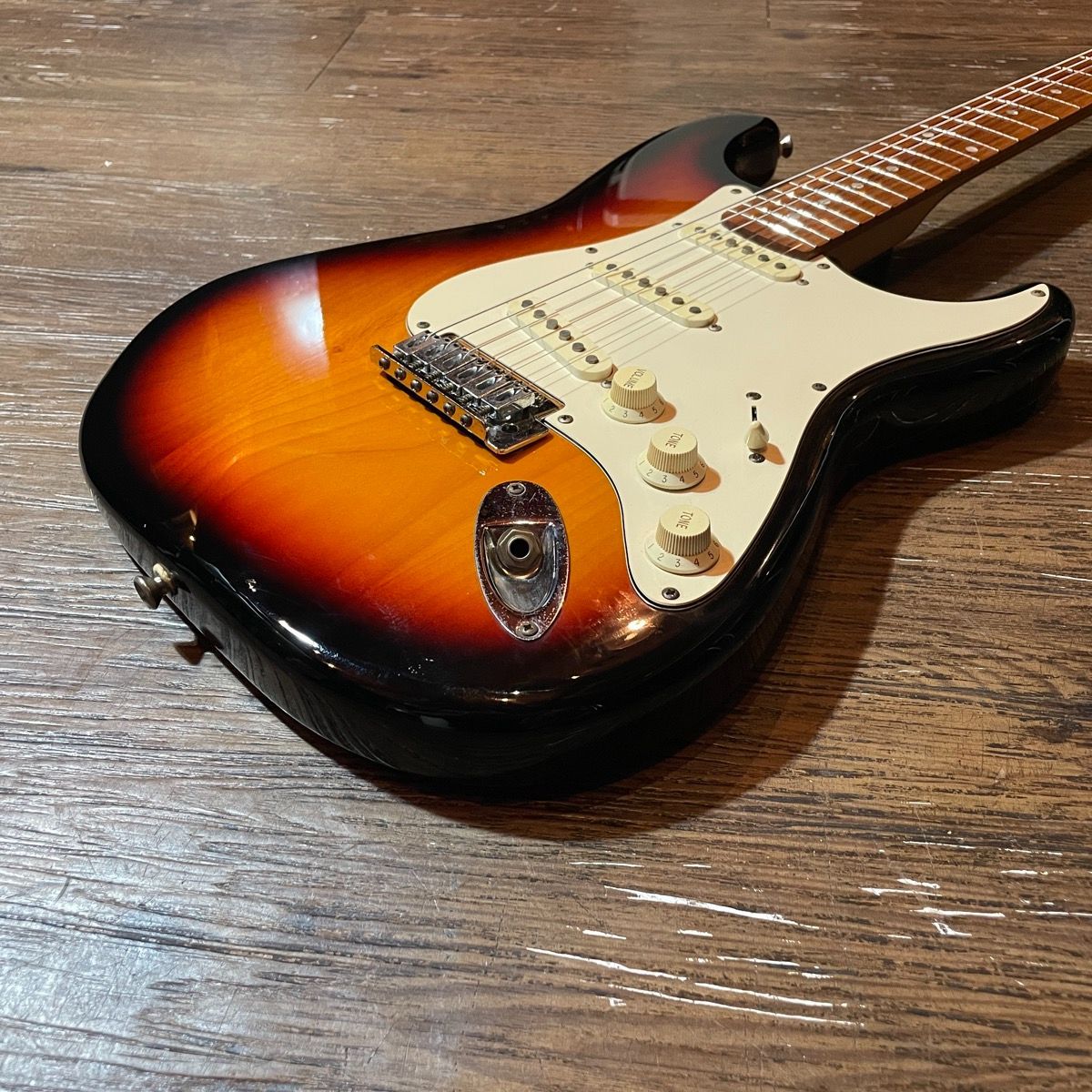 Fernandes LE-1Z 3S Electric Guitar フェルナンデス エレキギター