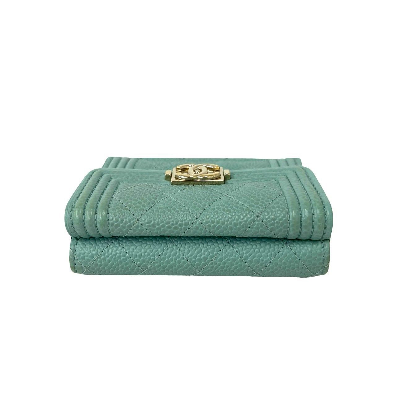 極 美品 箱 袋付き カード シール有 28番台 CHANEL シャネル ボーイシャネル ココマーク キャビアスキン 三つ折り財布 ライトブルー 20023 極 美品 箱 袋付き カード シール有 28番台 CHANEL シャネル ボーイシャネル ココマーク キャビアスキン 三つ折り財布 ライトブルー 20023