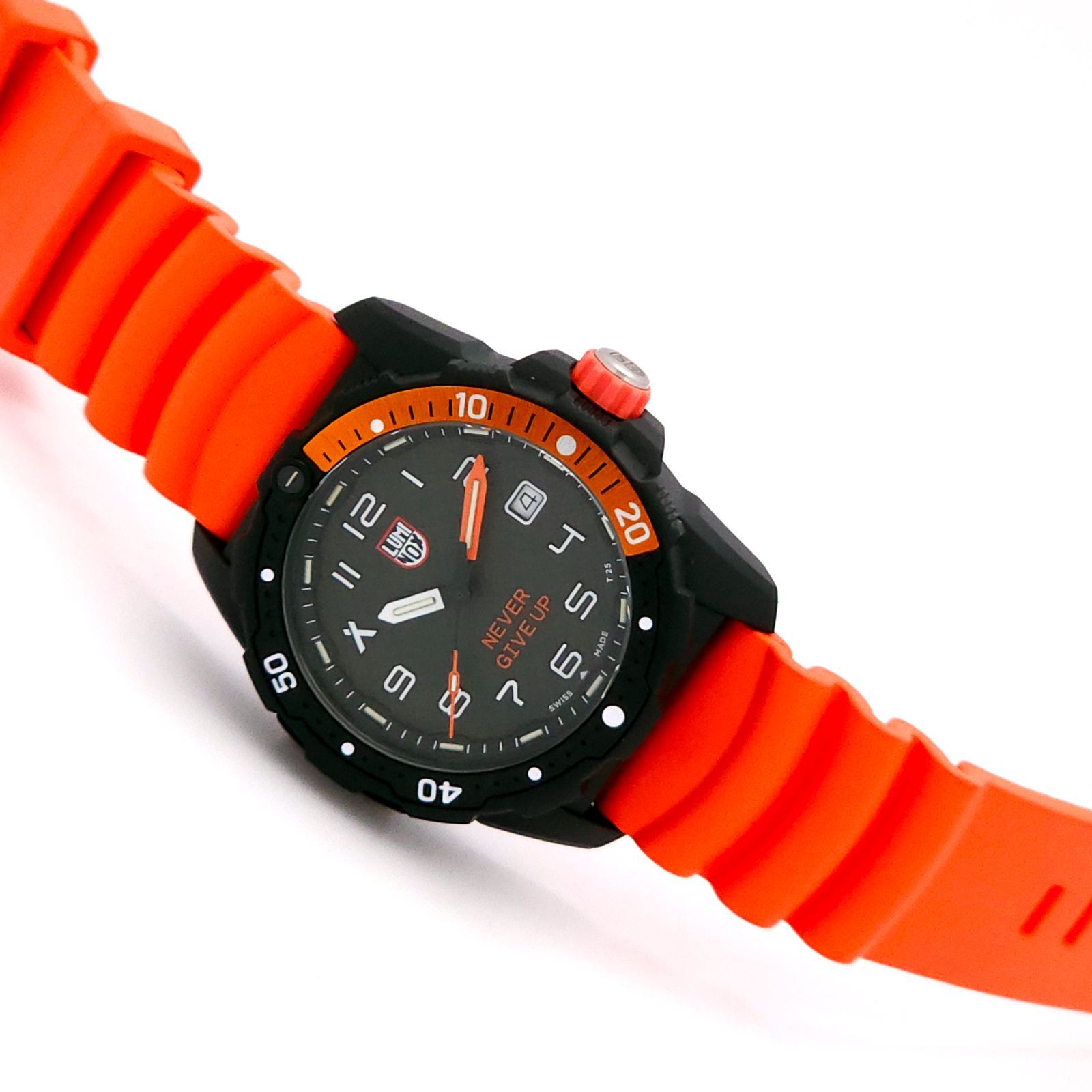 ☆極美品 LUMINOX ルミノックス Bear Gryllsコラボ 3720-1GBq H-3 LX