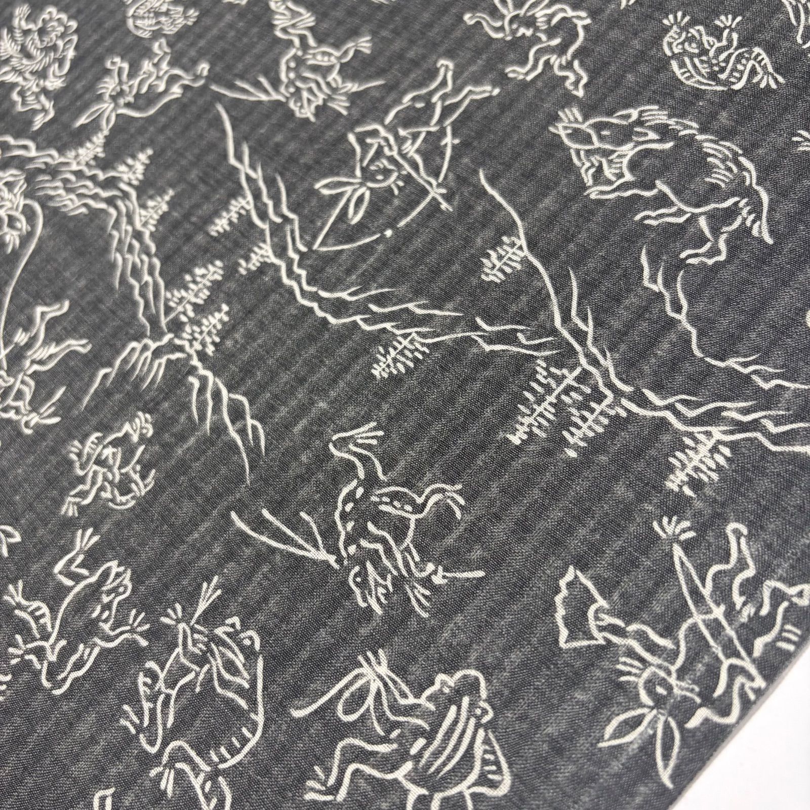 ★お値下げ★正絹 長襦袢 新品反物 鳥獣戯画 M087 夏用長襦袢 反物 黒 ブラック 鳥獣戯画 爽竹 新品未使用 - メルカリ