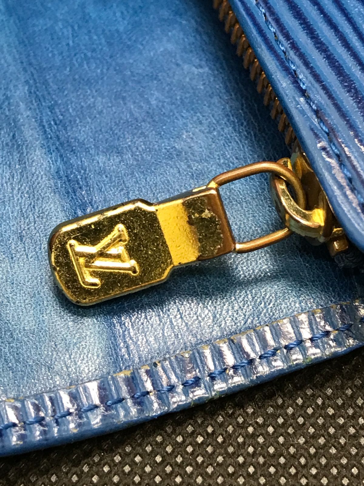 LOUIS VUITTON◇ポシェット・ポルト・モネ・クレディ_エピ_BLK/レザー