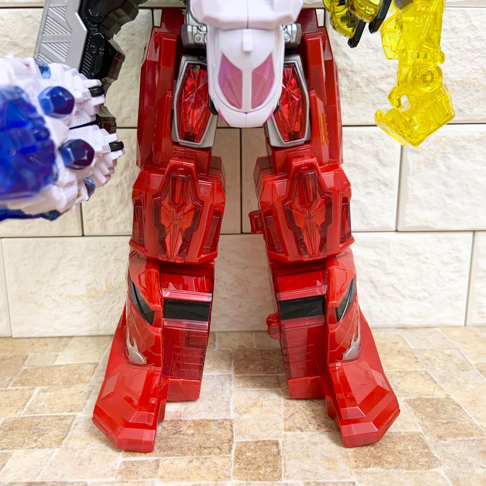魔進戦隊キラメイジャー】魔進合体 DXキラメイジン 戦隊 ロボ 合体