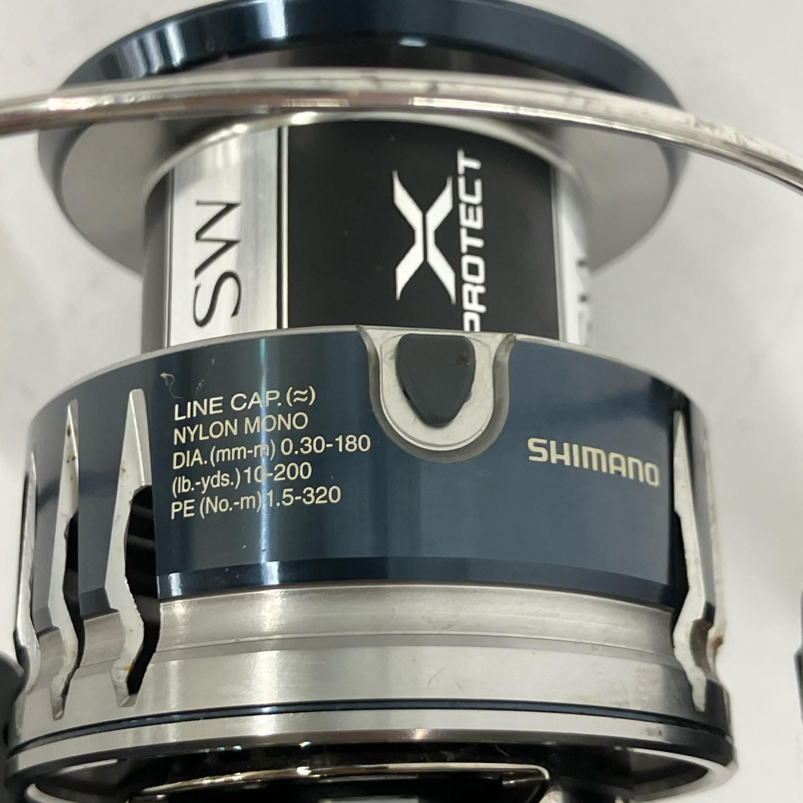 SHIMANO シマノ スピニングリール 20ストラディックSW 4000XG 04242 SHIMANO シマノ スピニングリール 20ストラディックSW 4000XG 04242