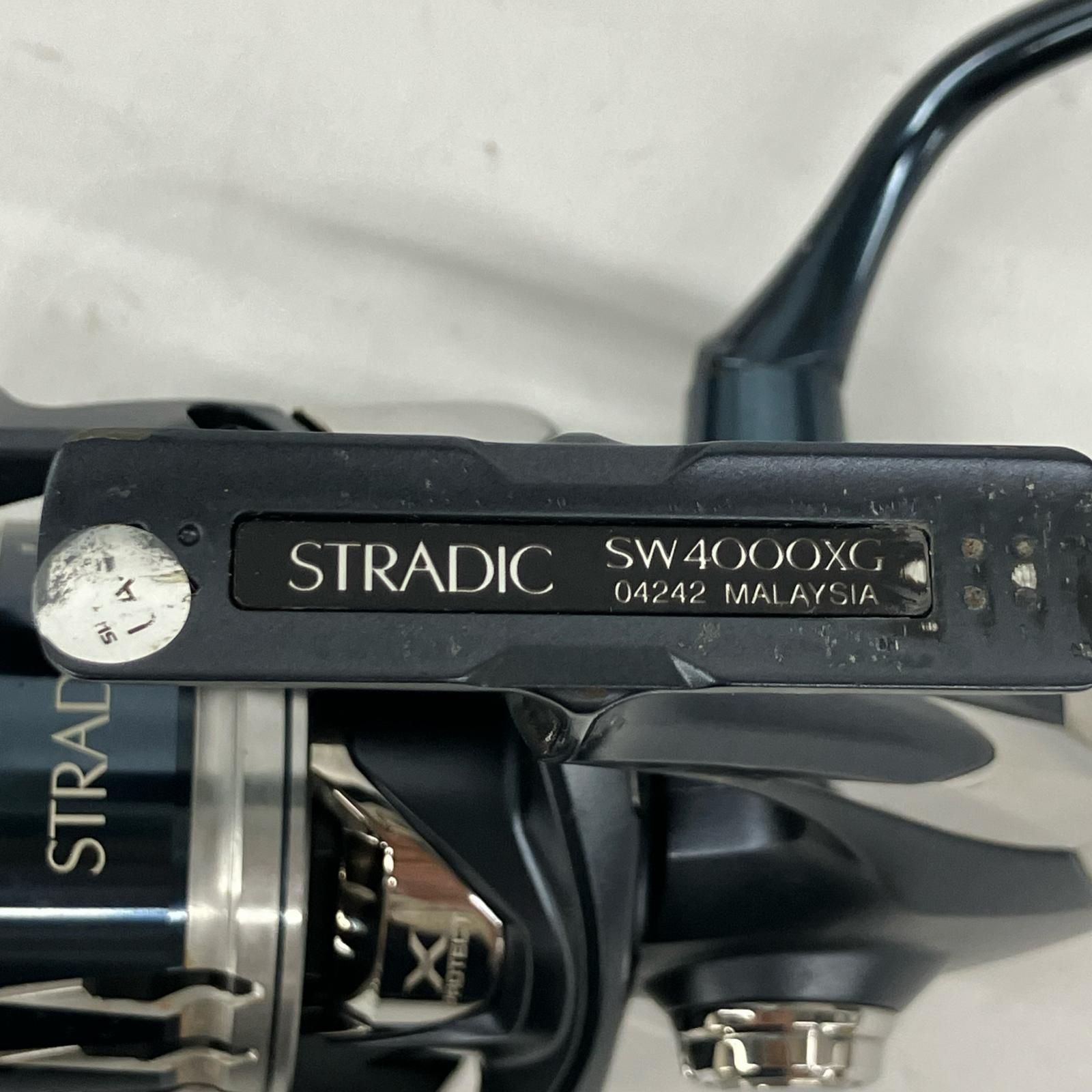 SHIMANO シマノ スピニングリール 20ストラディックSW 4000XG 04242 SHIMANO シマノ スピニングリール 20ストラディックSW 4000XG 04242
