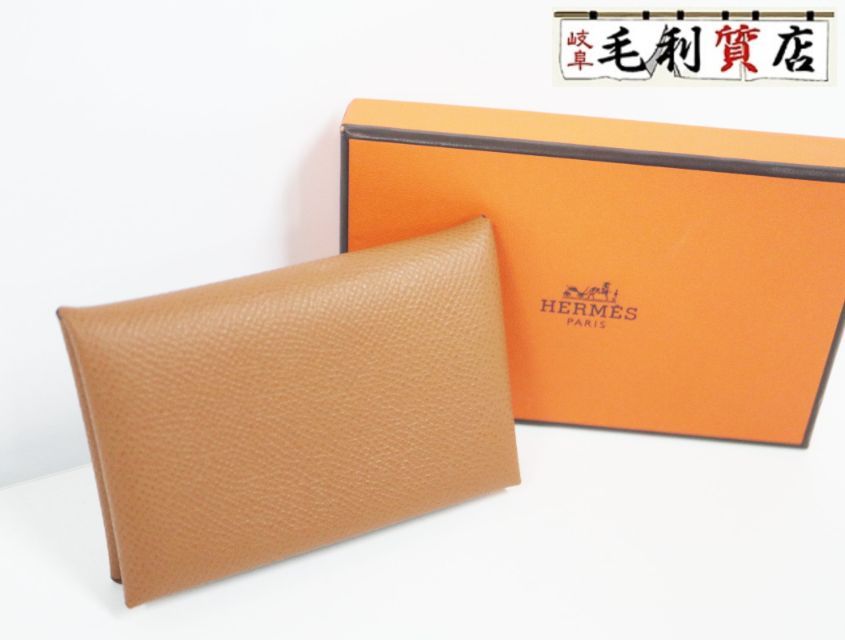 エルメス HERMES カルヴィ ゴールド レザー エプソン シルバー金具 □R刻 2014年 名刺入れ 美品 カードケース