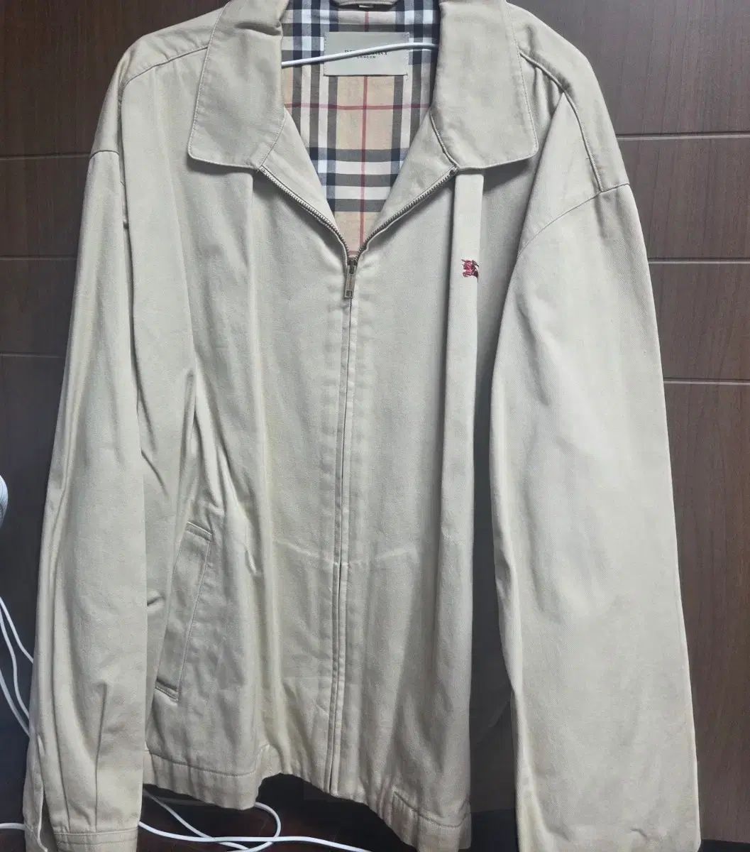 バーバリー チェック ジャケット ベージュ