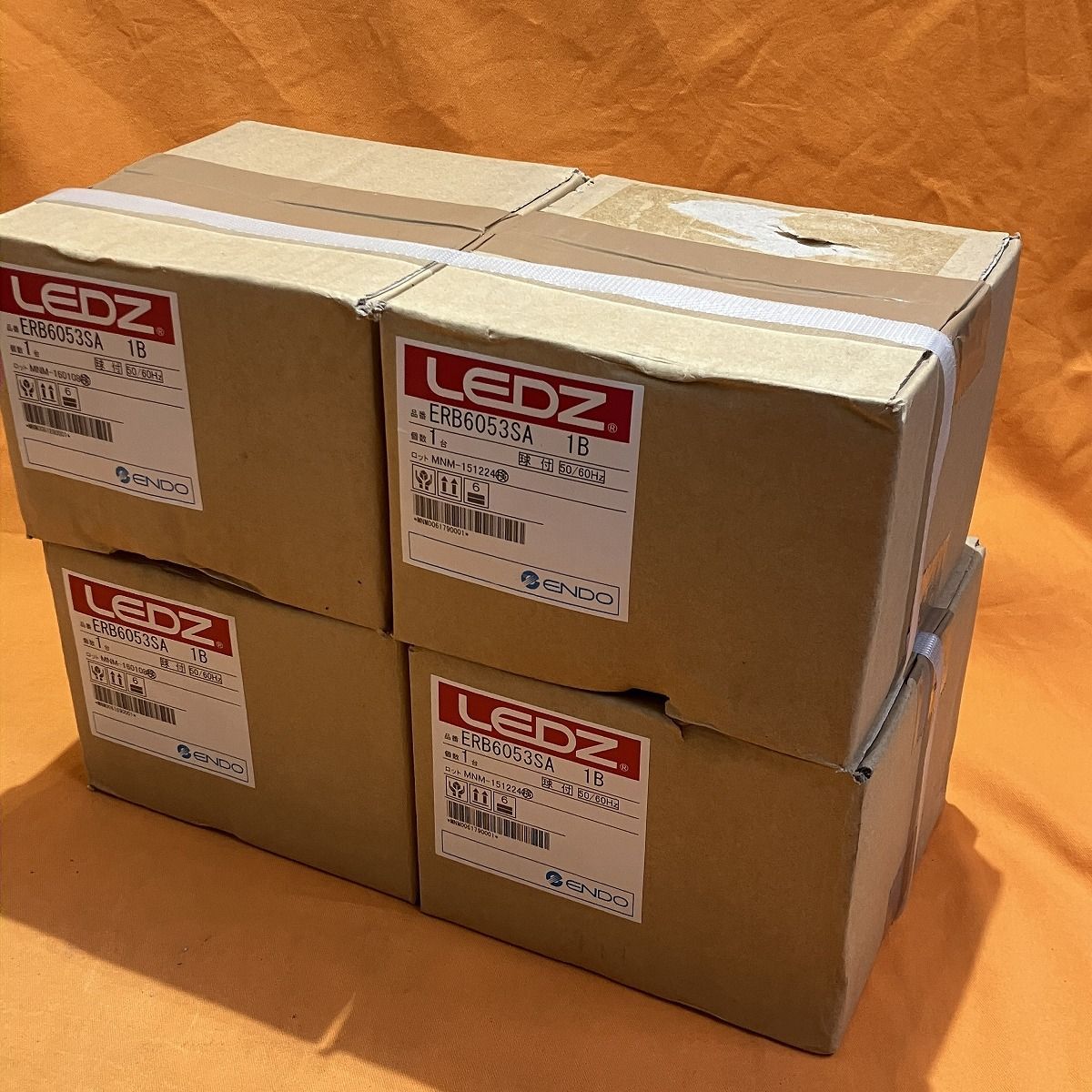 LEDアウトドアブラケット(4個セット) 遠藤照明 ERB6053SA 防雨形 電球色 シルバーメタリック