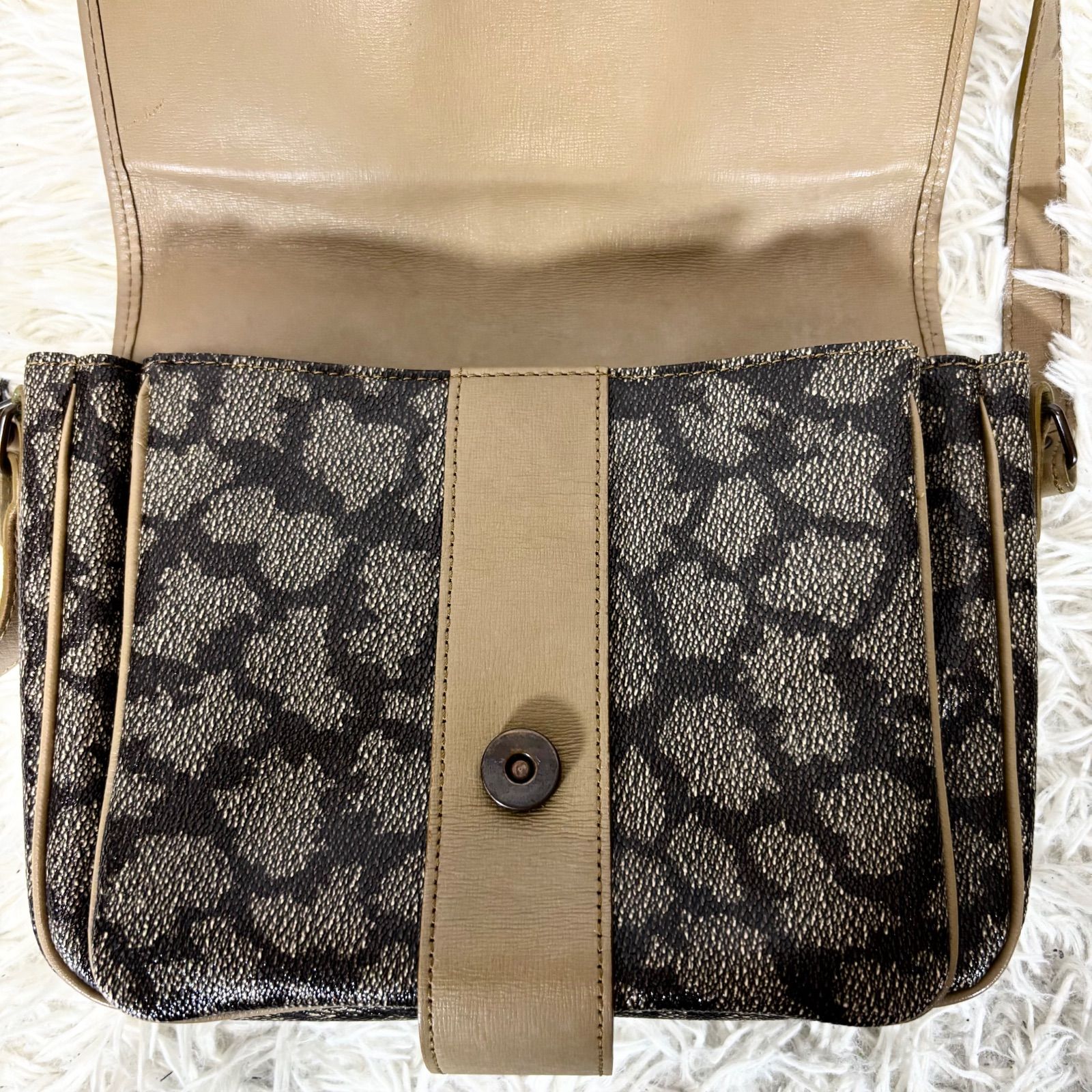 イヴサンローラン YVES SAINTLAURENT ショルダーバッグ ゼブラ柄