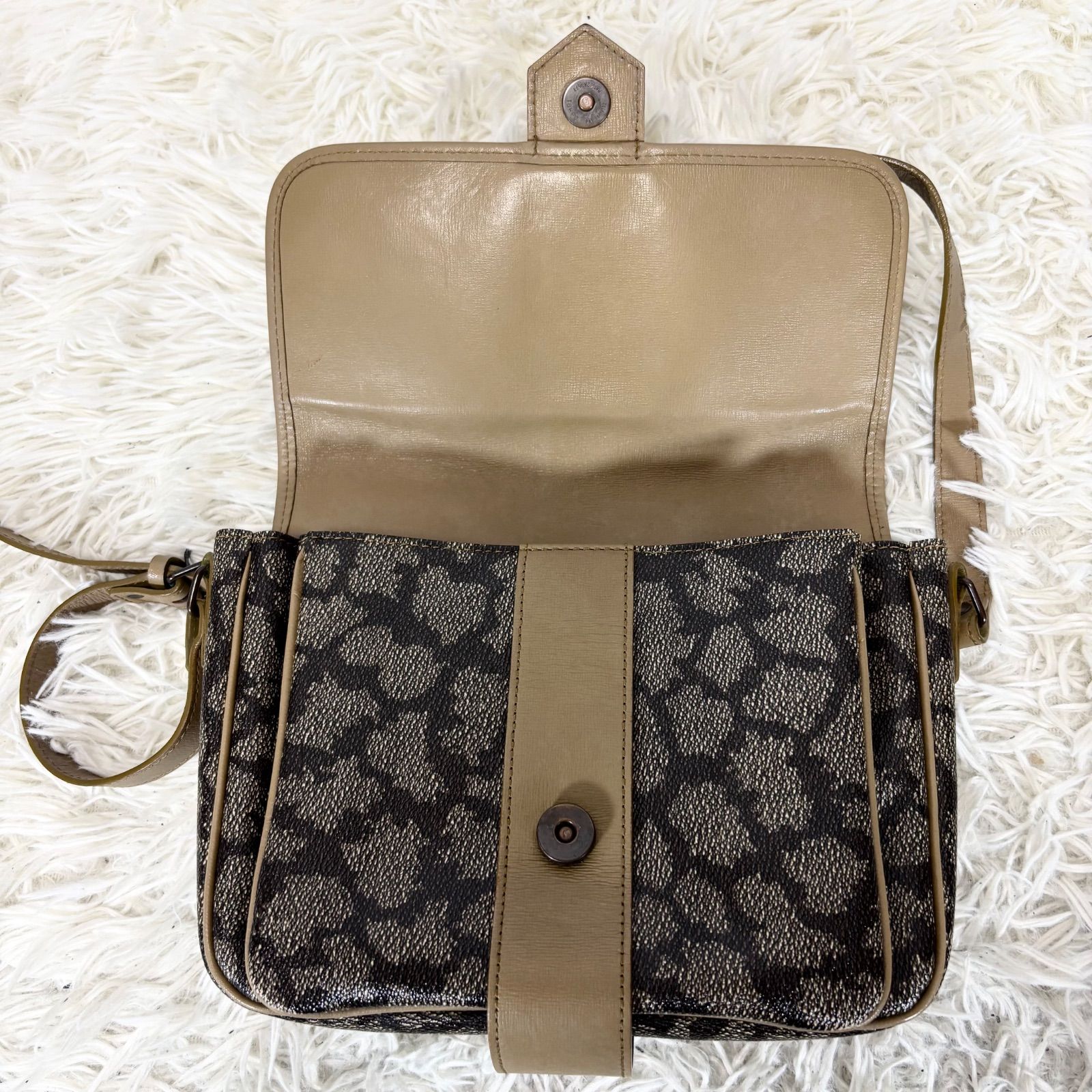 イヴサンローラン YVES SAINTLAURENT ショルダーバッグ ゼブラ柄