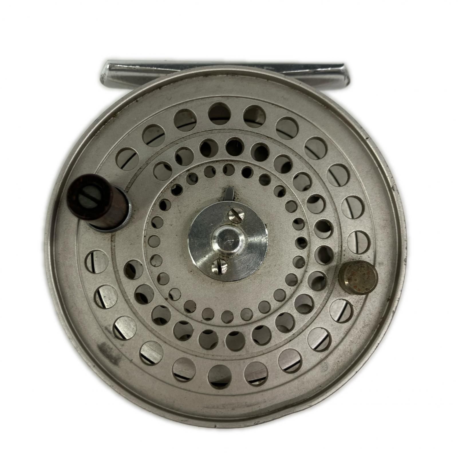 ufmウエダ 釣り用品 リール フライリール CANTATA 2350