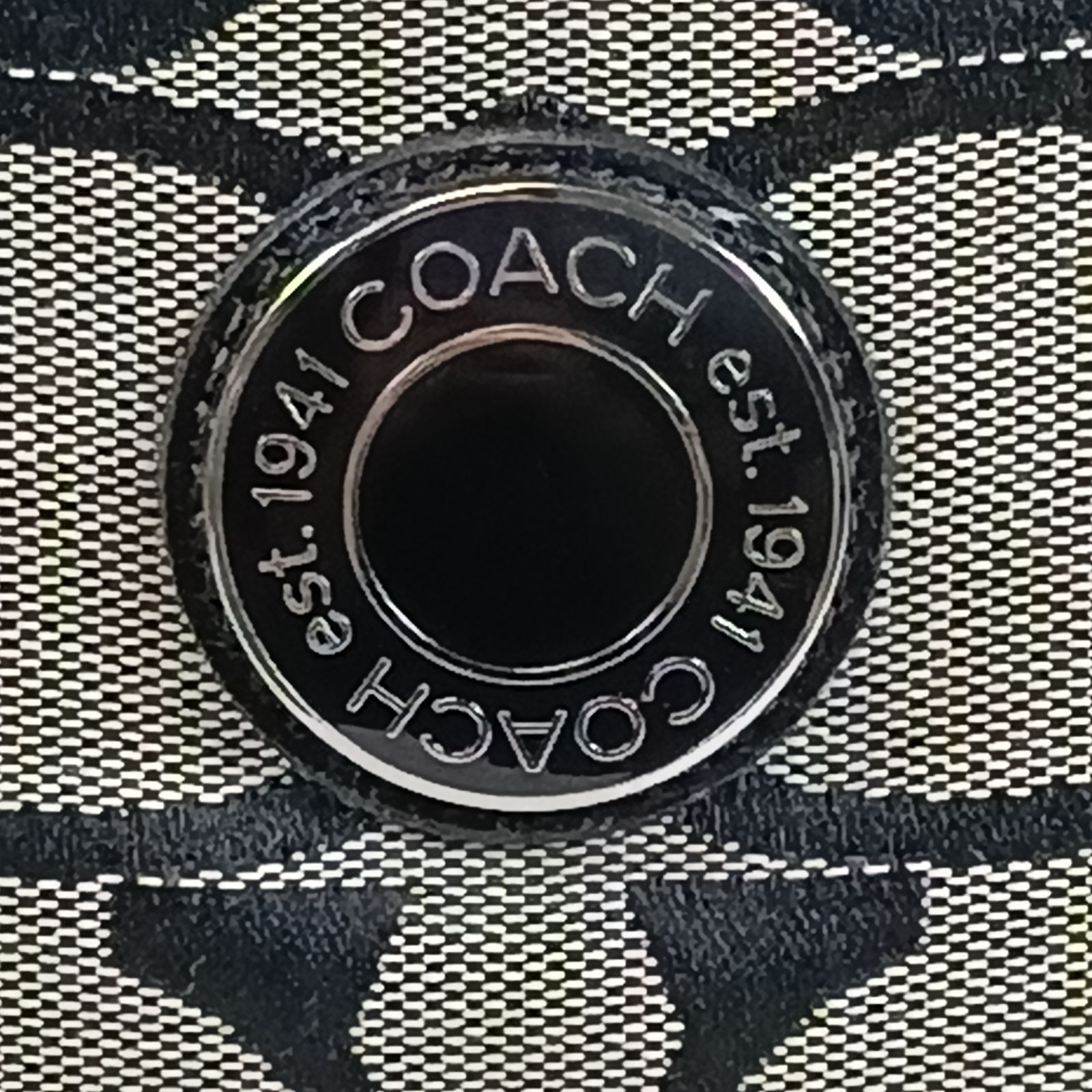 美品 COACH コーチ シグネチャー ショルダーバッグ 斜め掛け F19220 