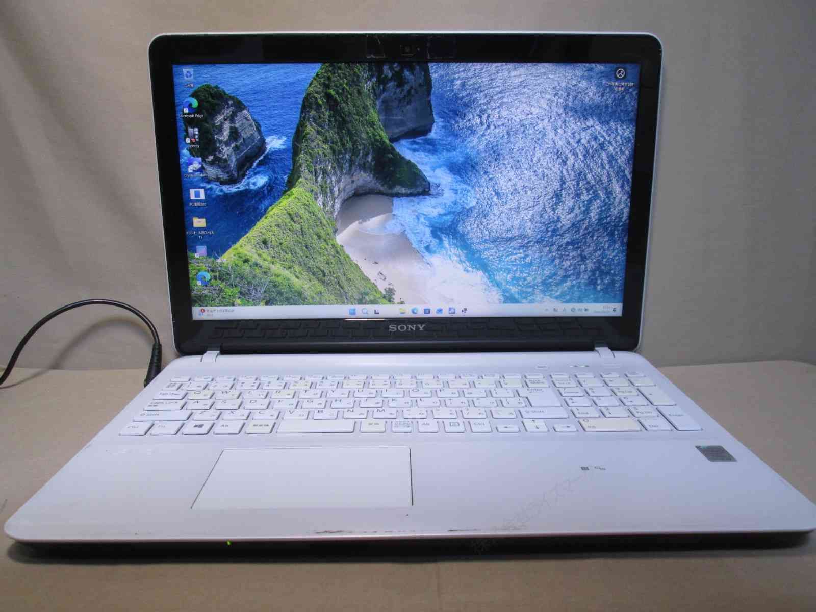 SONY VAIO Fit 15E SVF15318DJW【大容量HDD搭載】 Core i5 4200U