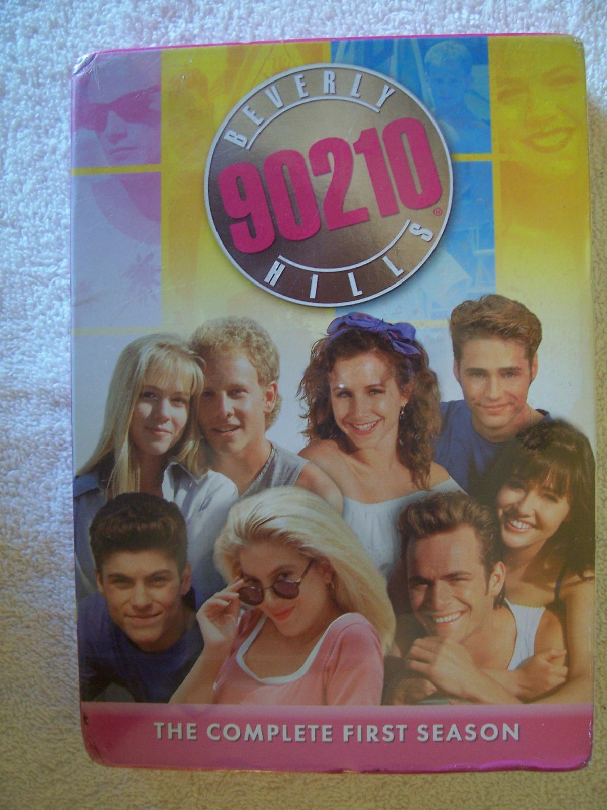 Beverly Hills 90210: Complete First Season [DVD]