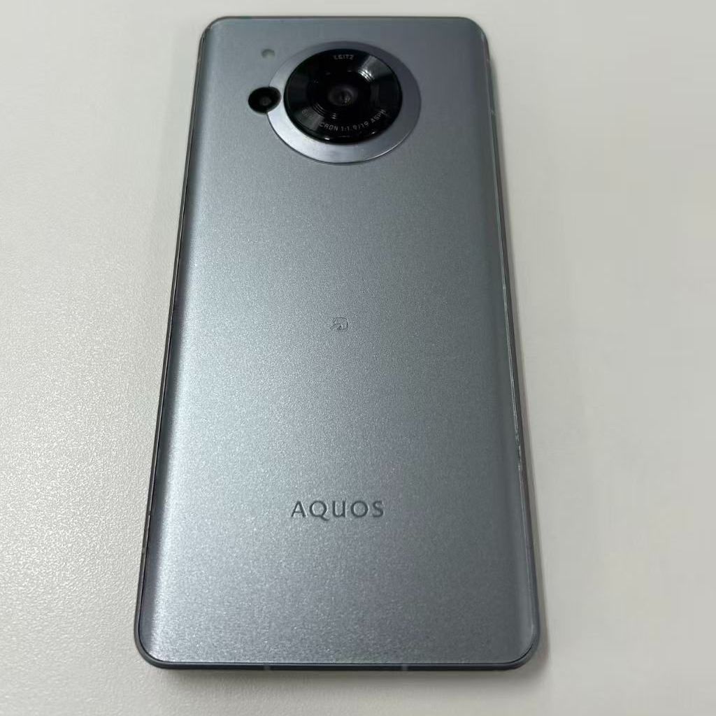 訳あり】AQUOS R7 256GB シルバー 液晶不良 - メルカリ
