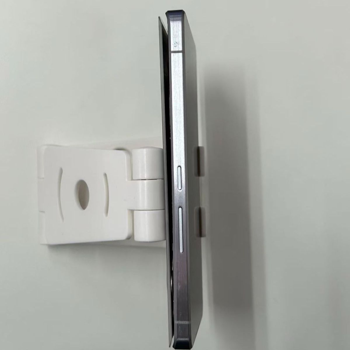 ジャンク】AQUOS R7 256GB シルバー - メルカリ