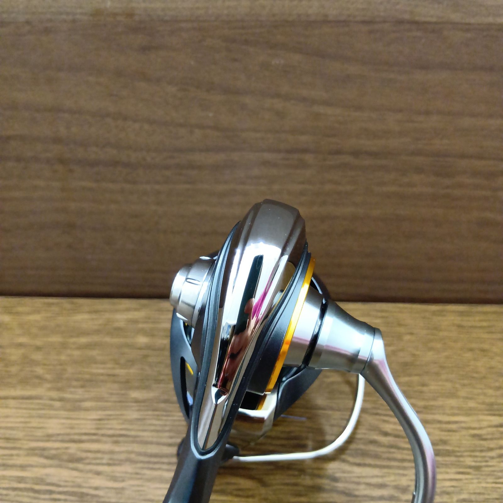 ダイワ(DAIWA) 23 エアリティ PC LT2500-H スピニングリール 【極美品