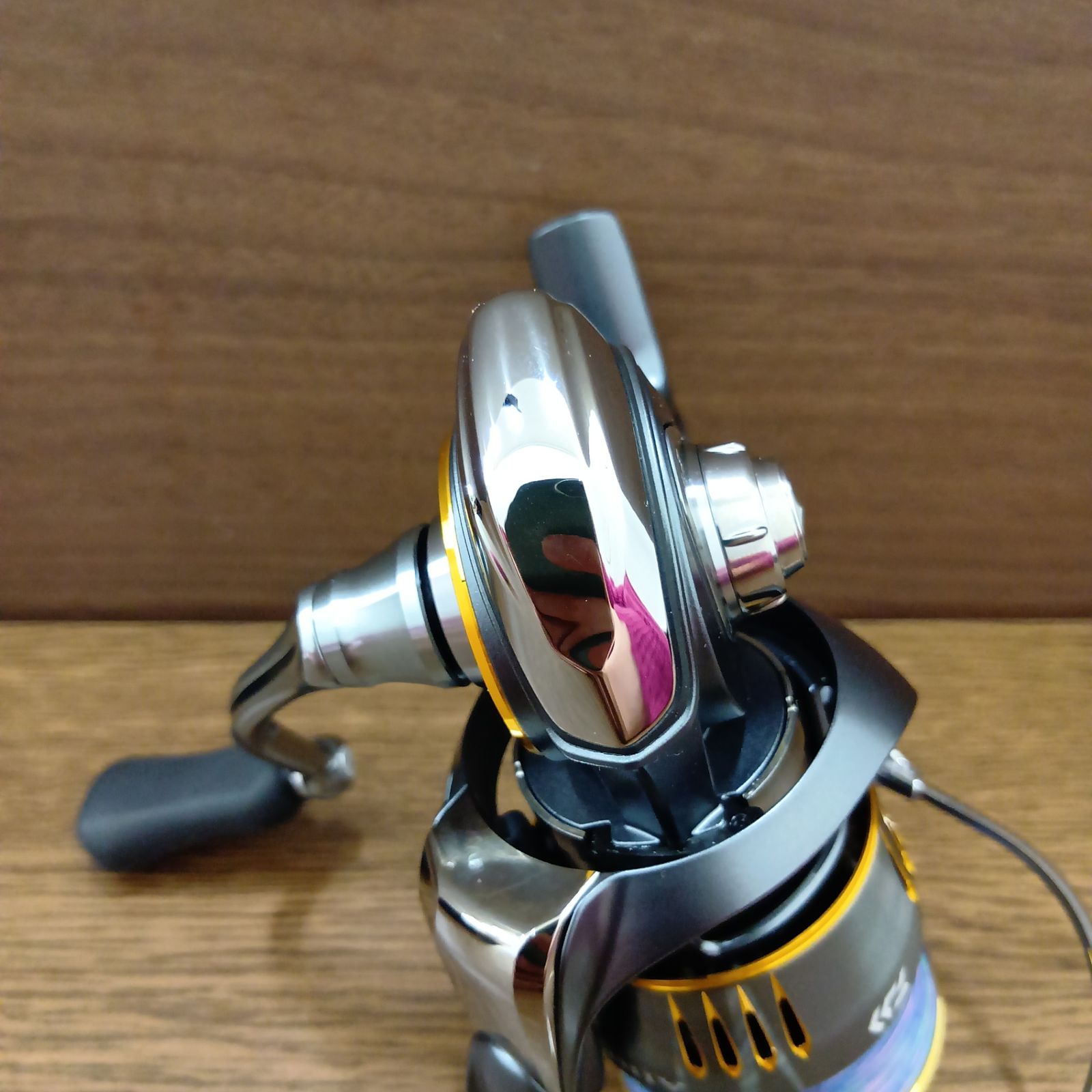ダイワ(DAIWA) 23 エアリティ PC LT2500-H スピニングリール 【極美品